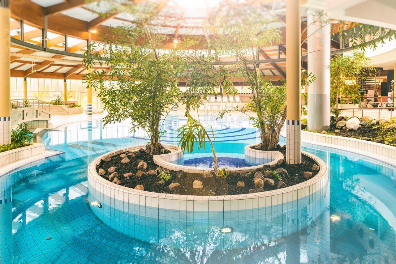 Traumblick Und Komfort - Lichtdurchflutete 85 Qm Wohnung Nahe Suedstrand Goehren Inklusive Schwimmbad Und Sauna Im Ahoi Sellin Exterior foto