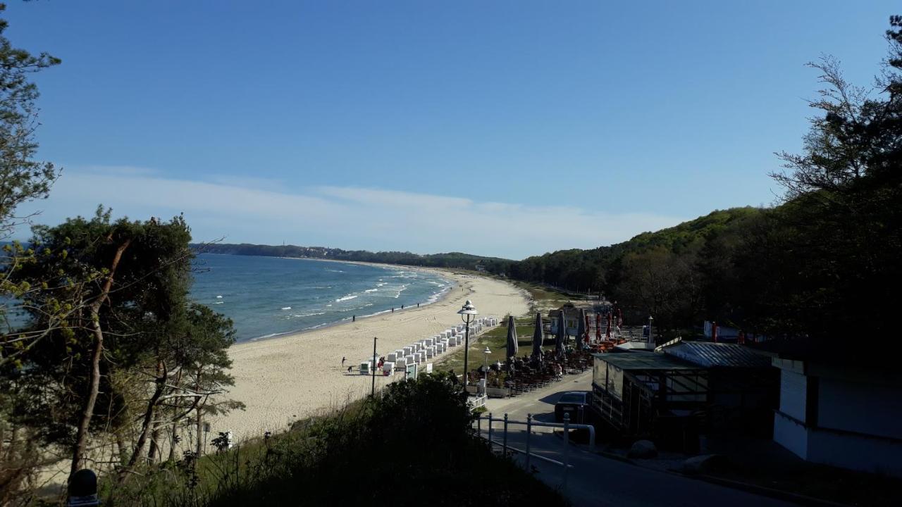 Traumblick Und Komfort - Lichtdurchflutete 85 Qm Wohnung Nahe Suedstrand Goehren Inklusive Schwimmbad Und Sauna Im Ahoi Sellin Exterior foto